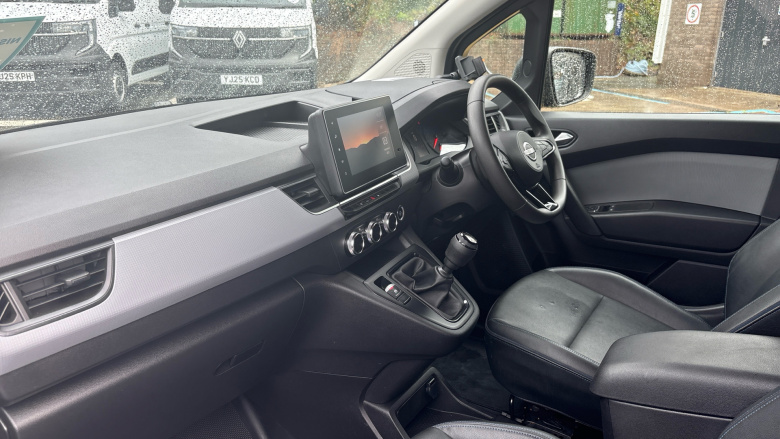 Nissan Townstar L1 Petrol 1.3 Tekna Van